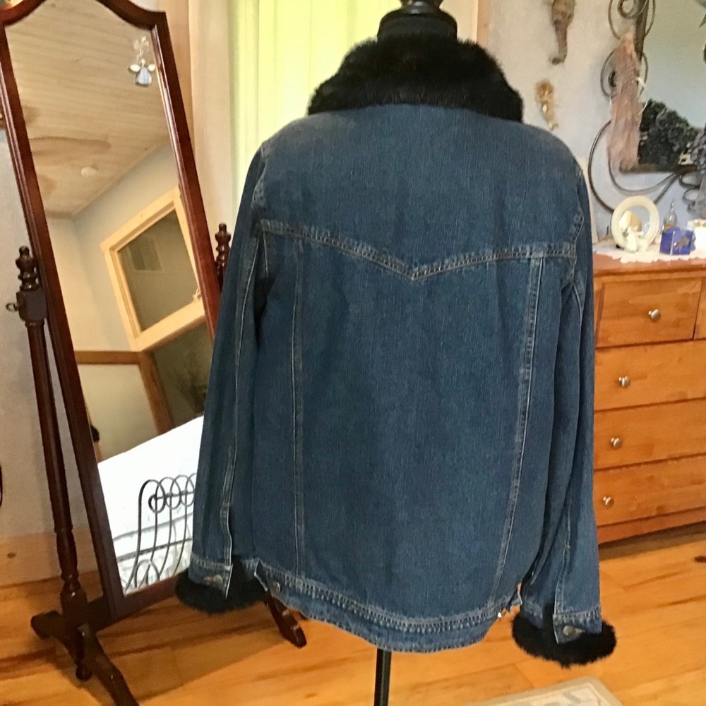 Three In One Jacket!! - image 4